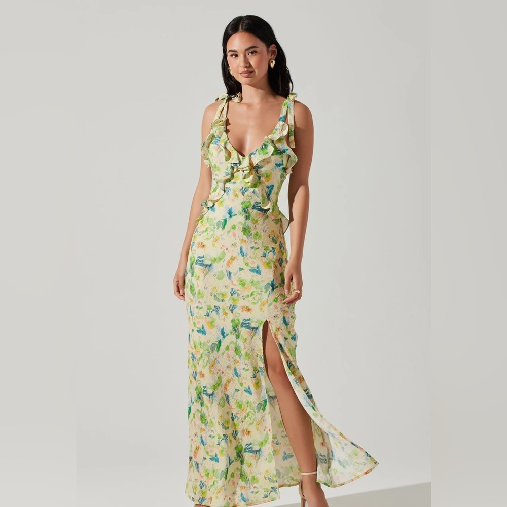 Astr The Label Sorbae Floral Maxi Dress-Size Large